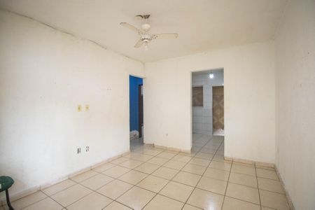 Sala de casa para alugar com 2 quartos, 80m² em Boaçu, São Gonçalo