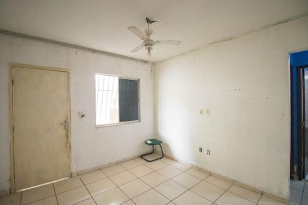 Sala de casa para alugar com 2 quartos, 80m² em Boaçu, São Gonçalo