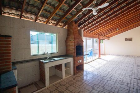 Casa de condomínio para alugar com 240m², 3 quartos e 4 vagas Casa de condomínio para alugar com 240m², 3 quartos e 4 vagasÁrea gourmet