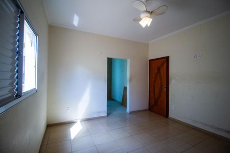 Casa de condomínio para alugar com 240m², 3 quartos e 4 vagas Casa de condomínio para alugar com 240m², 3 quartos e 4 vagasSuíte
