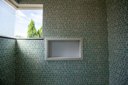 Casa de condomínio para alugar com 240m², 3 quartos e 4 vagas Casa de condomínio para alugar com 240m², 3 quartos e 4 vagasBanheiro da Suíte