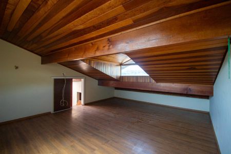 Casa de condomínio para alugar com 240m², 3 quartos e 4 vagas Casa de condomínio para alugar com 240m², 3 quartos e 4 vagasMezanino