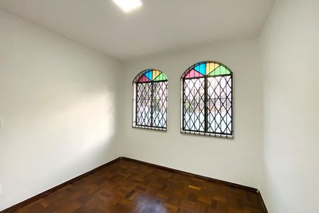 Casa para alugar com 400m², 5 quartos e 2 vagas Casa para alugar com 400m², 5 quartos e 2 vagasQuarto 5
