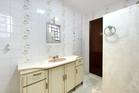Casa para alugar com 400m², 5 quartos e 2 vagas Casa para alugar com 400m², 5 quartos e 2 vagasBanheiro da Suíte