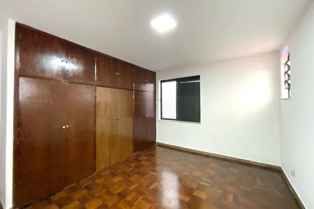 Casa para alugar com 400m², 5 quartos e 2 vagas Casa para alugar com 400m², 5 quartos e 2 vagasSuite