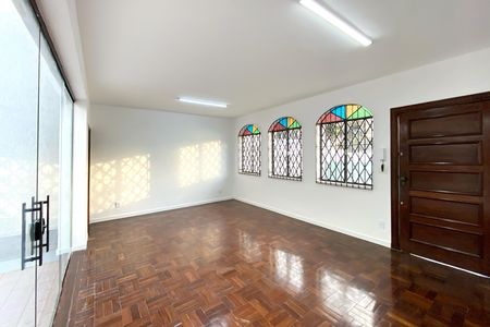 Sala de casa para alugar com 5 quartos, 400m² em Serra, Belo Horizonte