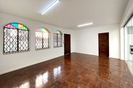 Sala de casa para alugar com 5 quartos, 400m² em Serra, Belo Horizonte