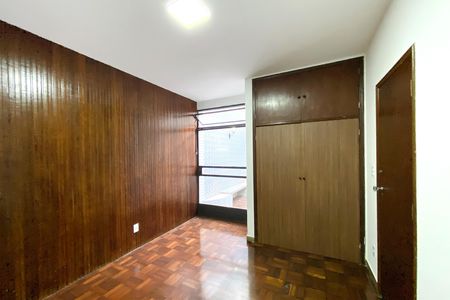 Casa para alugar com 400m², 5 quartos e 2 vagas Casa para alugar com 400m², 5 quartos e 2 vagasQuarto 2