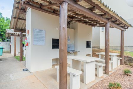 Apartamento à venda com 42m², 2 quartos e 1 vaga Apartamento à venda com 42m², 2 quartos e 1 vagaÁrea comum - Churrasqueira