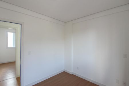 Apartamento para alugar com 113m², 4 quartos e 3 vagasQuarto 3