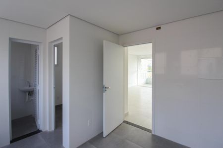 Apartamento para alugar com 113m², 4 quartos e 3 vagasCozinha e Área de Serviço