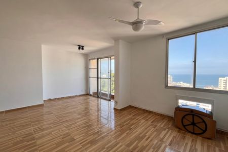 Apartamento à venda com 80m², 1 quarto e 2 vagas Apartamento à venda com 80m², 1 quarto e 2 vagasSala