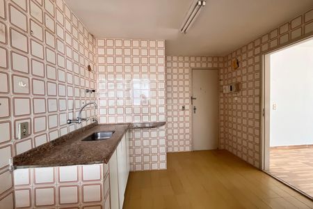 Apartamento à venda com 80m², 1 quarto e 2 vagas Apartamento à venda com 80m², 1 quarto e 2 vagasCozinha