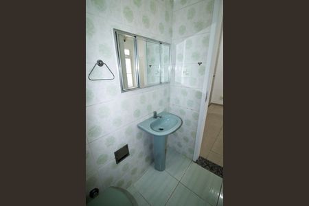 Casa para alugar com 60m², 2 quartos e sem vagaBanheiro