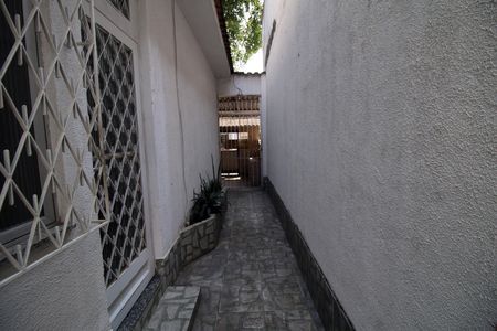 Casa para alugar com 60m², 2 quartos e sem vagaCorredor de acesso