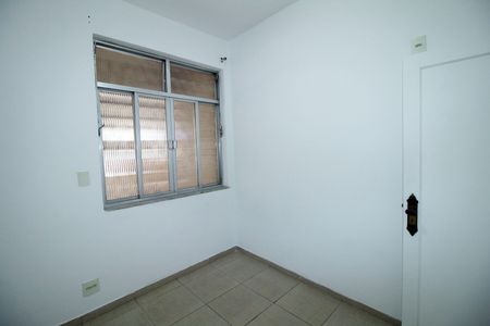 Quarto 1 de casa para alugar com 2 quartos, 60m² em Olaria, Rio de Janeiro