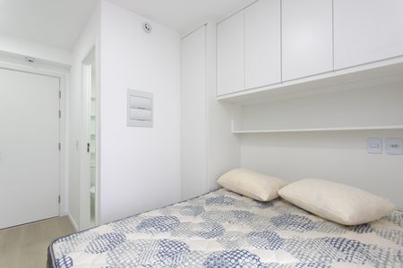 Quarto  de kitnet/studio para alugar com 1 quarto, 15m² em Vila Curuçá Velha, São Paulo