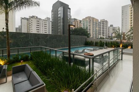 Studio para alugar com 23m², 1 quarto e sem vaga Studio para alugar com 23m², 1 quarto e sem vagaÁrea comum - Piscina