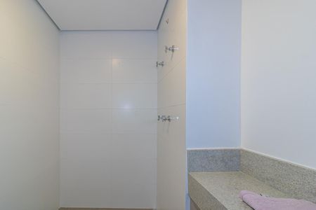 Apartamento para alugar com 53m², 1 quarto e sem vaga Apartamento para alugar com 53m², 1 quarto e sem vagaBanheiro