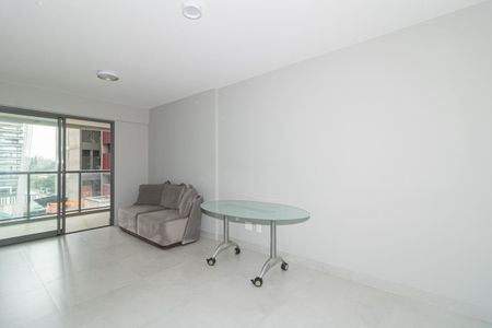 Sala de apartamento para alugar com 1 quarto, 53m² em Indianópolis, São Paulo