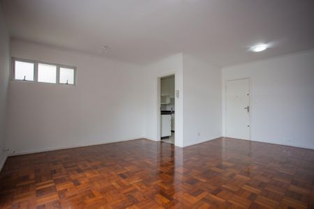 Apartamento para alugar com 90m², 2 quartos e 1 vaga Apartamento para alugar com 90m², 2 quartos e 1 vagaSala