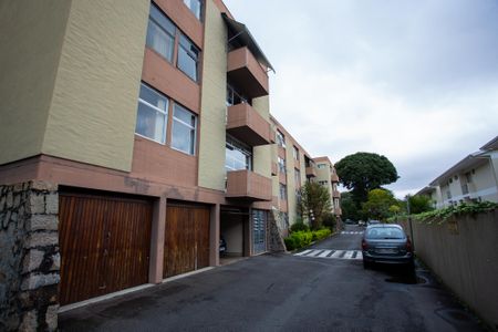Apartamento para alugar com 90m², 2 quartos e 1 vaga Apartamento para alugar com 90m², 2 quartos e 1 vagaFachada do Prédio