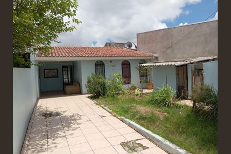 Casa à venda com 99m², 3 quartos e 4 vagasÁrea externa