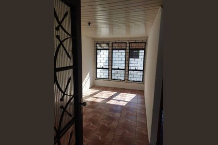 Casa à venda com 99m², 3 quartos e 4 vagasQuarto