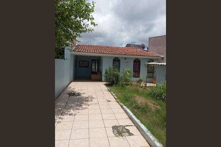 Casa à venda com 99m², 3 quartos e 4 vagasÁrea externa