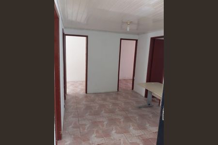 Casa à venda com 99m², 3 quartos e 4 vagasSala