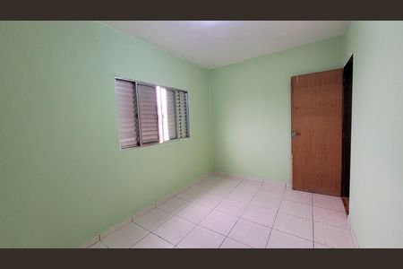 Quarto 01 de apartamento para alugar com 2 quartos, 98m² em Jardim Aracare, Itaquaquecetuba