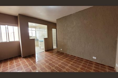 Sala de apartamento para alugar com 2 quartos, 98m² em Jardim Aracare, Itaquaquecetuba