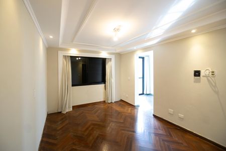 Apartamento para alugar com 386m², 4 quartos e 4 vagas Apartamento para alugar com 386m², 4 quartos e 4 vagasSuíte da cobertura