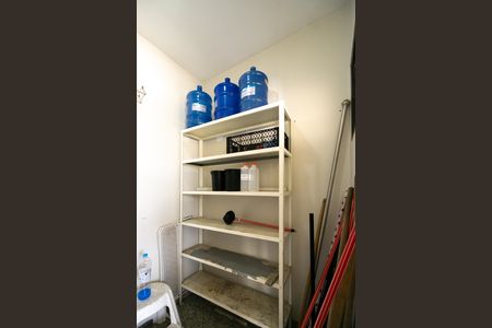 Apartamento para alugar com 386m², 4 quartos e 4 vagas Apartamento para alugar com 386m², 4 quartos e 4 vagasDespensa