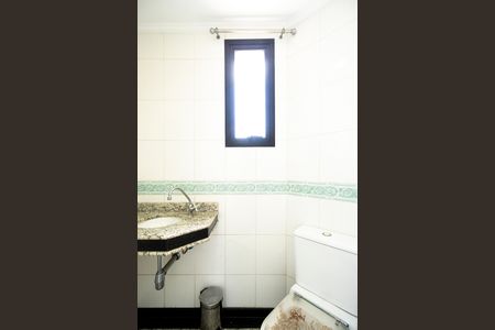 Apartamento para alugar com 386m², 4 quartos e 4 vagas Apartamento para alugar com 386m², 4 quartos e 4 vagasLavabo