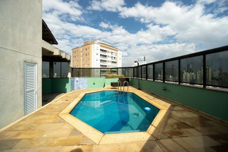 Apartamento para alugar com 386m², 4 quartos e 4 vagas Apartamento para alugar com 386m², 4 quartos e 4 vagasPiscina