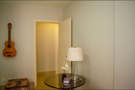 Apartamento à venda com 220m², 4 quartos e 2 vagas