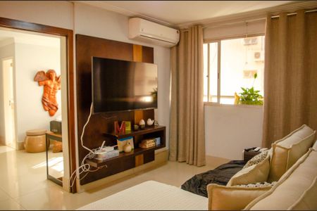 Apartamento à venda com 220m², 4 quartos e 2 vagas