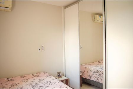 Apartamento à venda com 220m², 4 quartos e 2 vagas