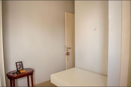 Apartamento à venda com 220m², 4 quartos e 2 vagas