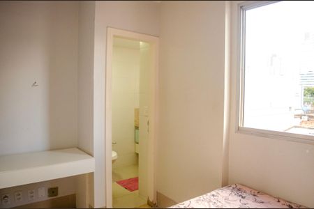 Apartamento à venda com 220m², 4 quartos e 2 vagas