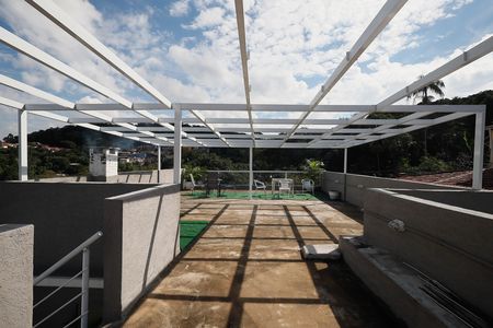 Casa à venda com 500m², 7 quartos e 7 vagas Casa à venda com 500m², 7 quartos e 7 vagasTerraço