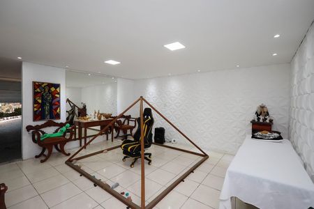 Casa à venda com 500m², 7 quartos e 7 vagas Casa à venda com 500m², 7 quartos e 7 vagasQuarto 4