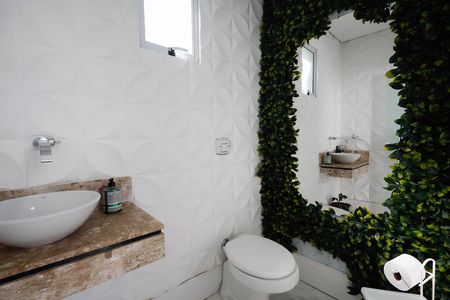 Lavabo de casa à venda com 7 quartos, 500m² em Horto Florestal, São Paulo