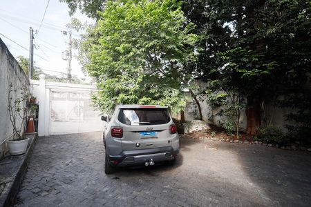 Casa à venda com 500m², 7 quartos e 7 vagas Casa à venda com 500m², 7 quartos e 7 vagasGaragem