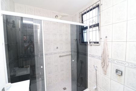 Casa para alugar com 60m², 3 quartos e 1 vaga Casa para alugar com 60m², 3 quartos e 1 vagaBanheiro Social