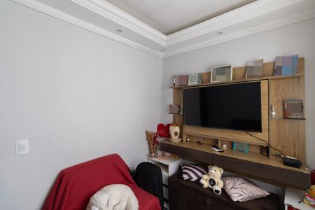 Sala de casa para alugar com 2 quartos, 65m² em Jardim das Oliveiras, São Paulo