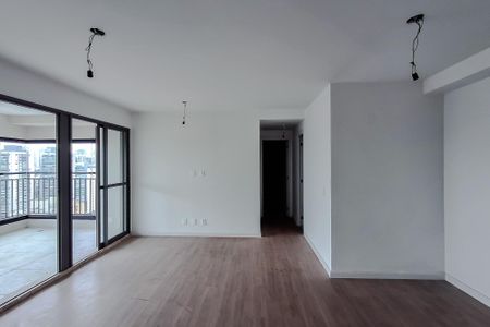 Apartamento para alugar com 75m², 2 quartos e 1 vaga Apartamento para alugar com 75m², 2 quartos e 1 vagaSala