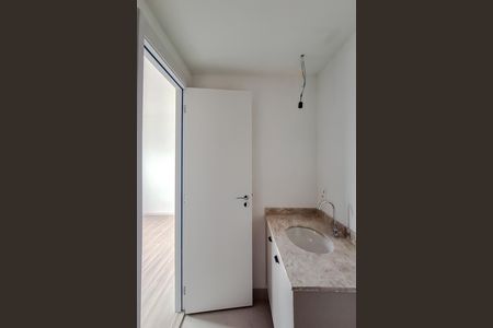 Apartamento para alugar com 75m², 2 quartos e 1 vaga Apartamento para alugar com 75m², 2 quartos e 1 vagaBanheiro da Suíte