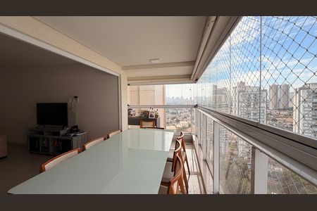 Apartamento para alugar com 128m², 3 quartos e 2 vagasSacada
